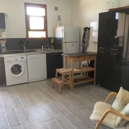 Lakaz Arbanaise Apartment *